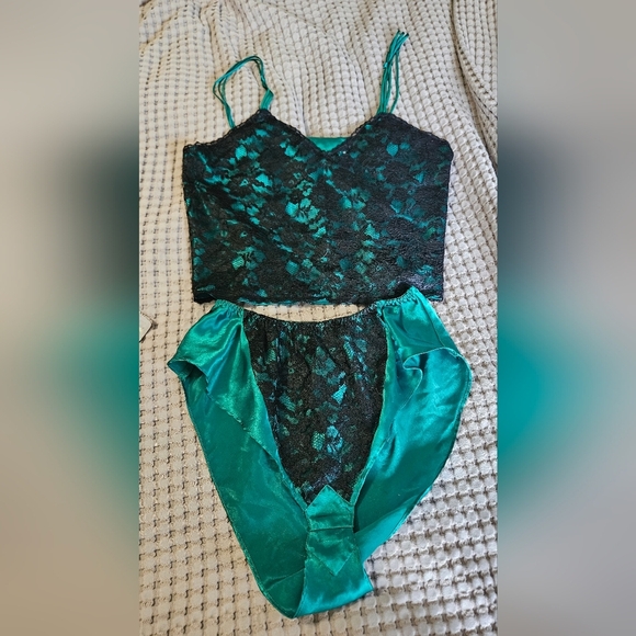 Gold Label VICTORIA'S SECRET Lace Lingerie Teddy 2 Piece Set In Teal/black. Med - Picture 4 of 11
